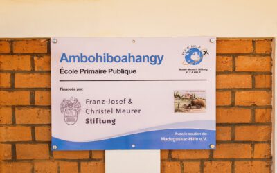 Schule in Madagaskar errichtet